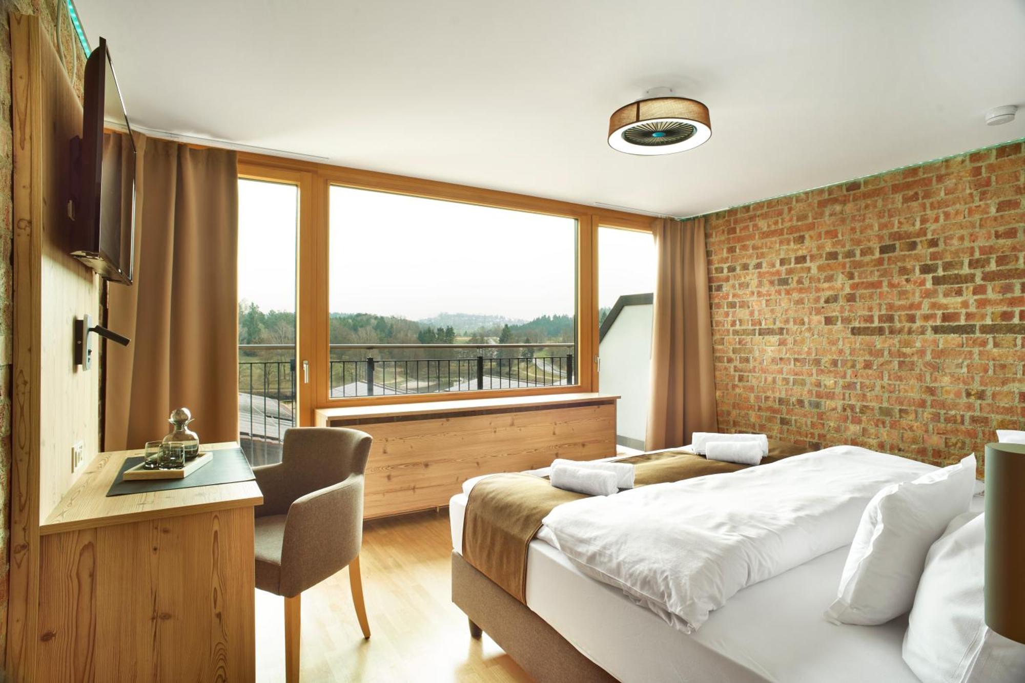 Das Dreiburgensee Naturhotel & Spa 터맨즈뱅 외부 사진