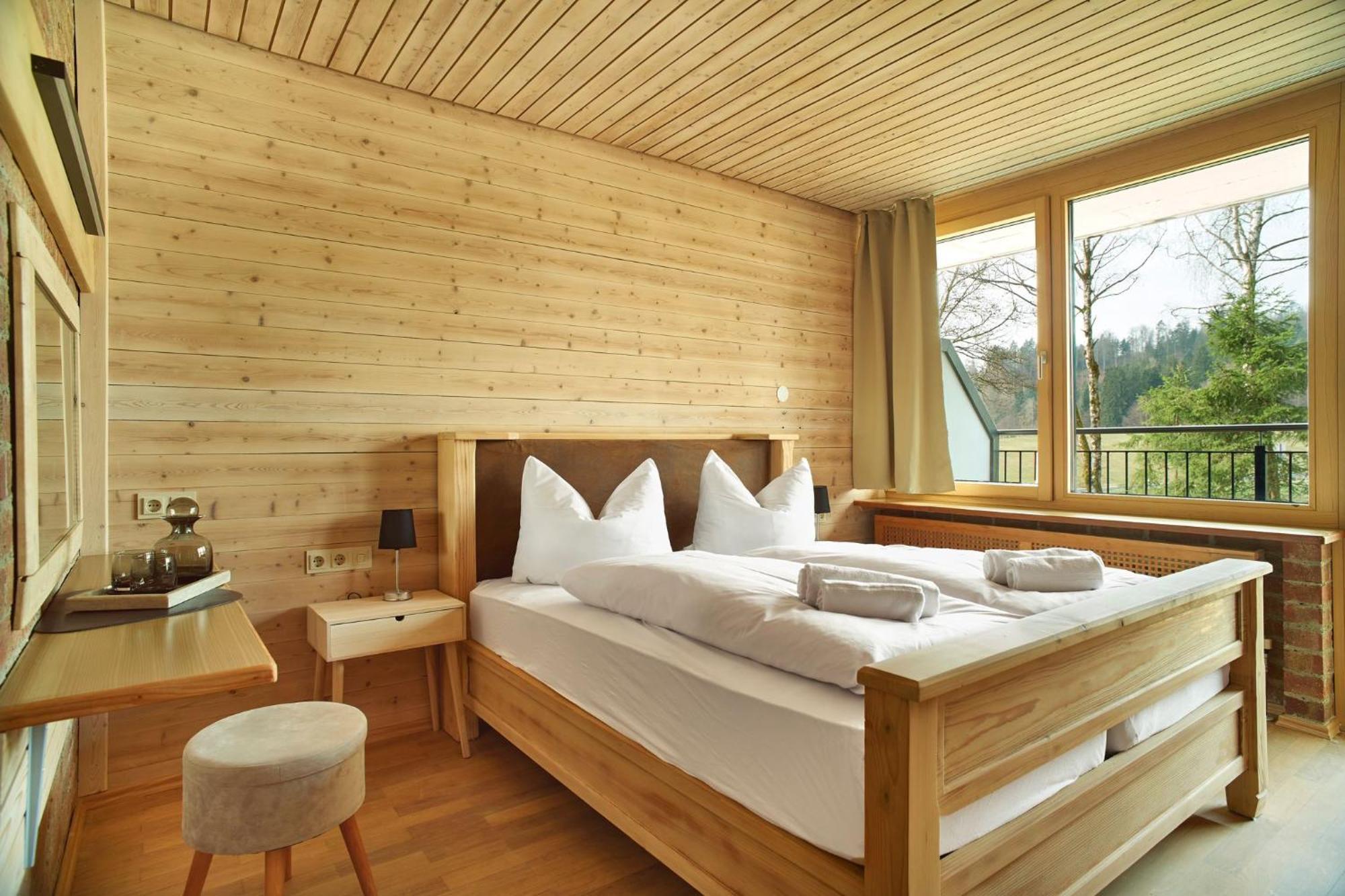 Das Dreiburgensee Naturhotel & Spa 터맨즈뱅 외부 사진