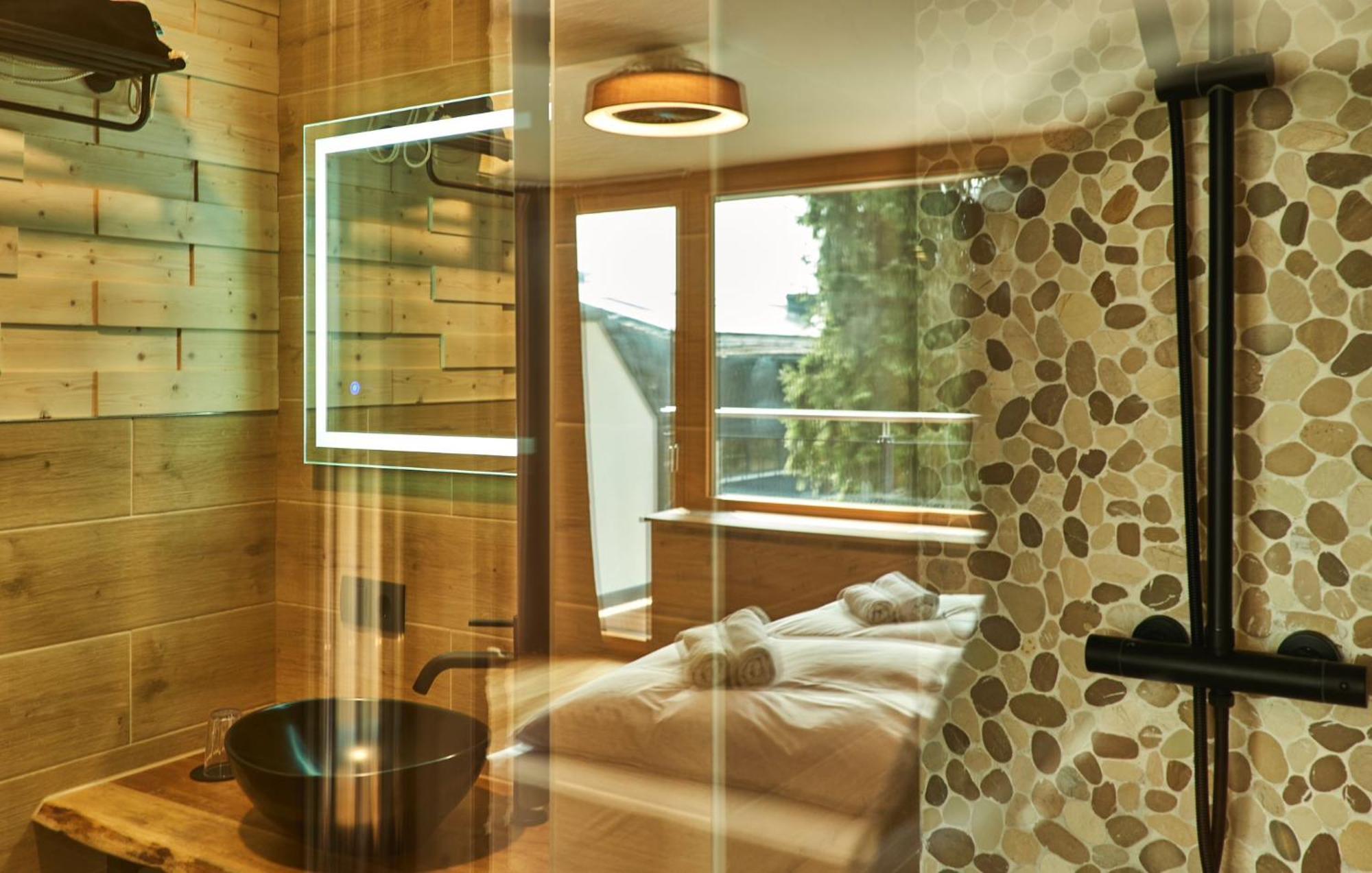 Das Dreiburgensee Naturhotel & Spa 터맨즈뱅 외부 사진